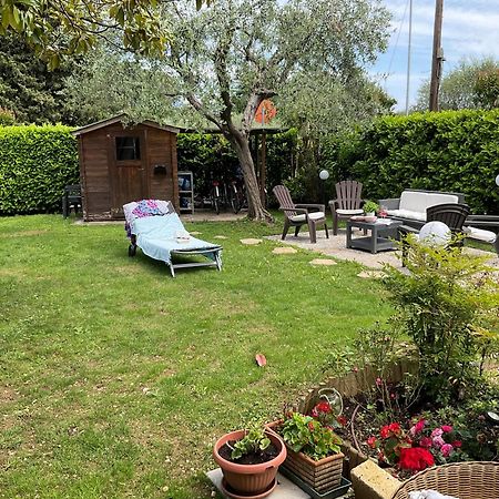 Villa Indipendente A Pochi Passi Dal Lago San Felice del Benaco Zewnętrze zdjęcie